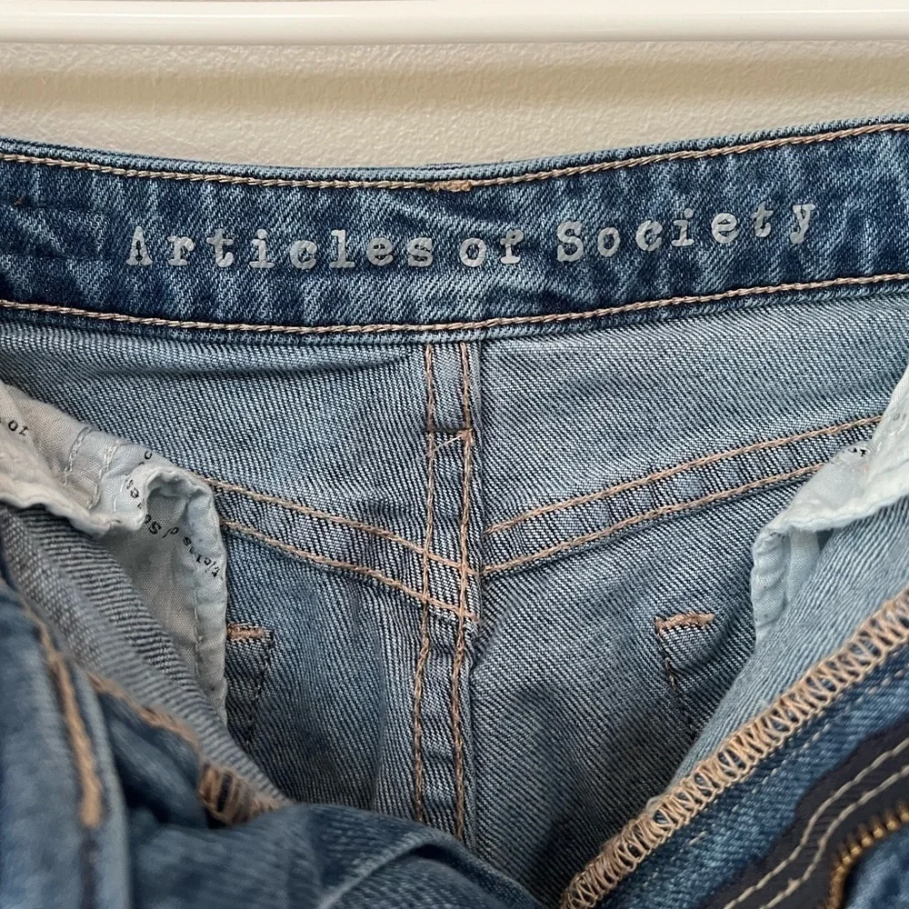 Articles of Society Rene Ankle Straight Jeans in Eden Wash